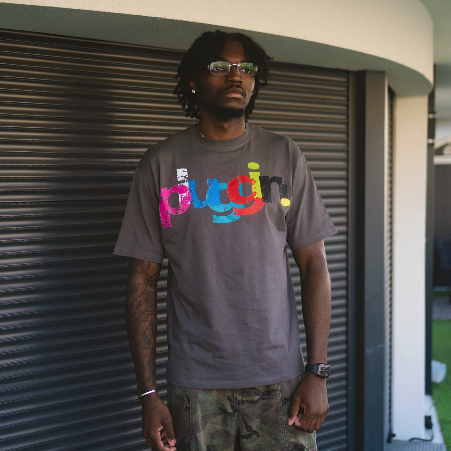 TEE COLOR PLUG